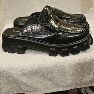 LEMONADE SLIP ON SHOES